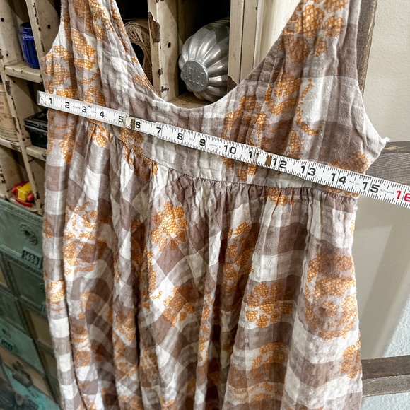 Urban Outfitters Bianca Embroidered Dress - Picture 3 of 11